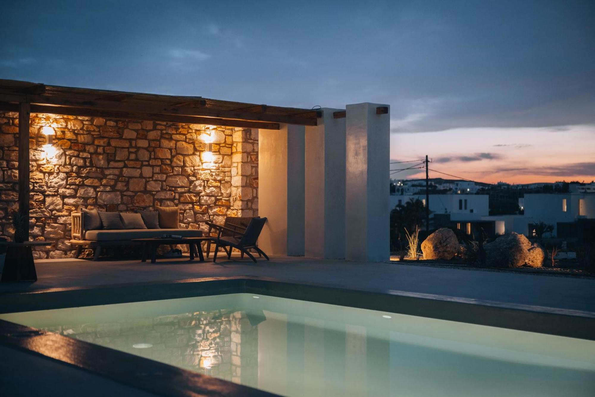 Kosmitis Suites & Villas Naoussa Zimmer foto