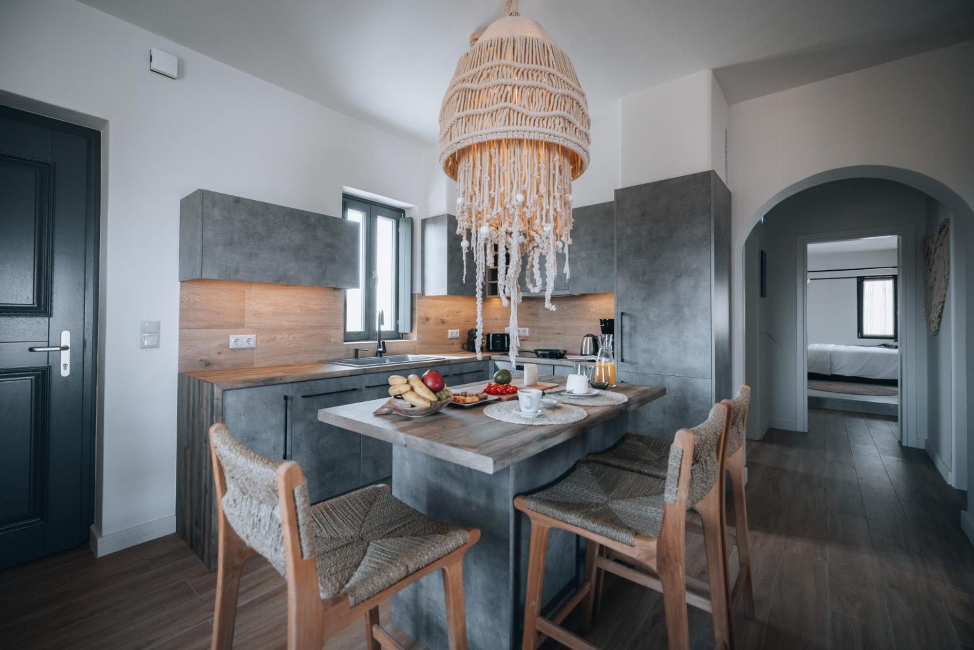 Kosmitis Suites & Villas Naoussa Zimmer foto