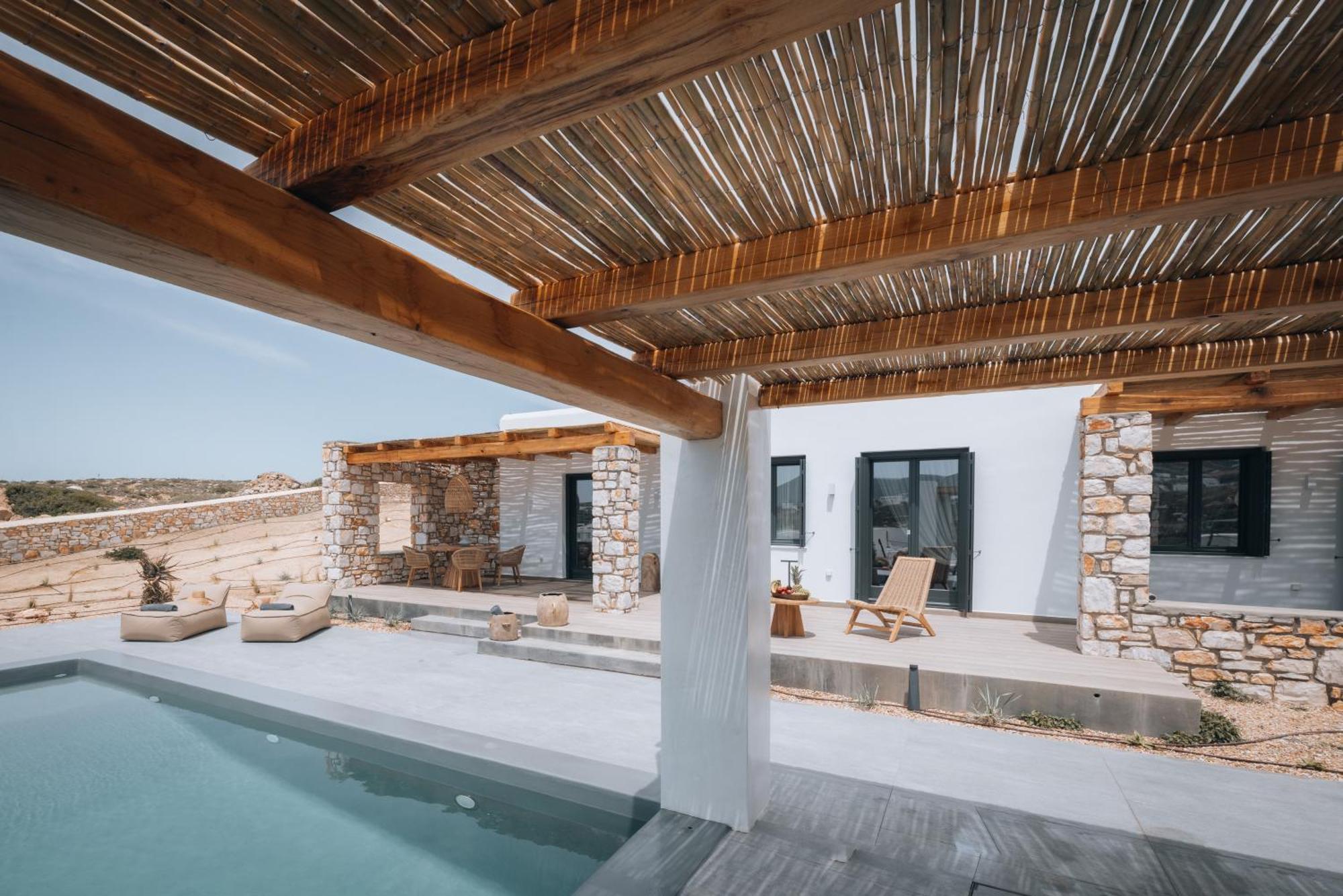 Kosmitis Suites & Villas Naoussa Zimmer foto