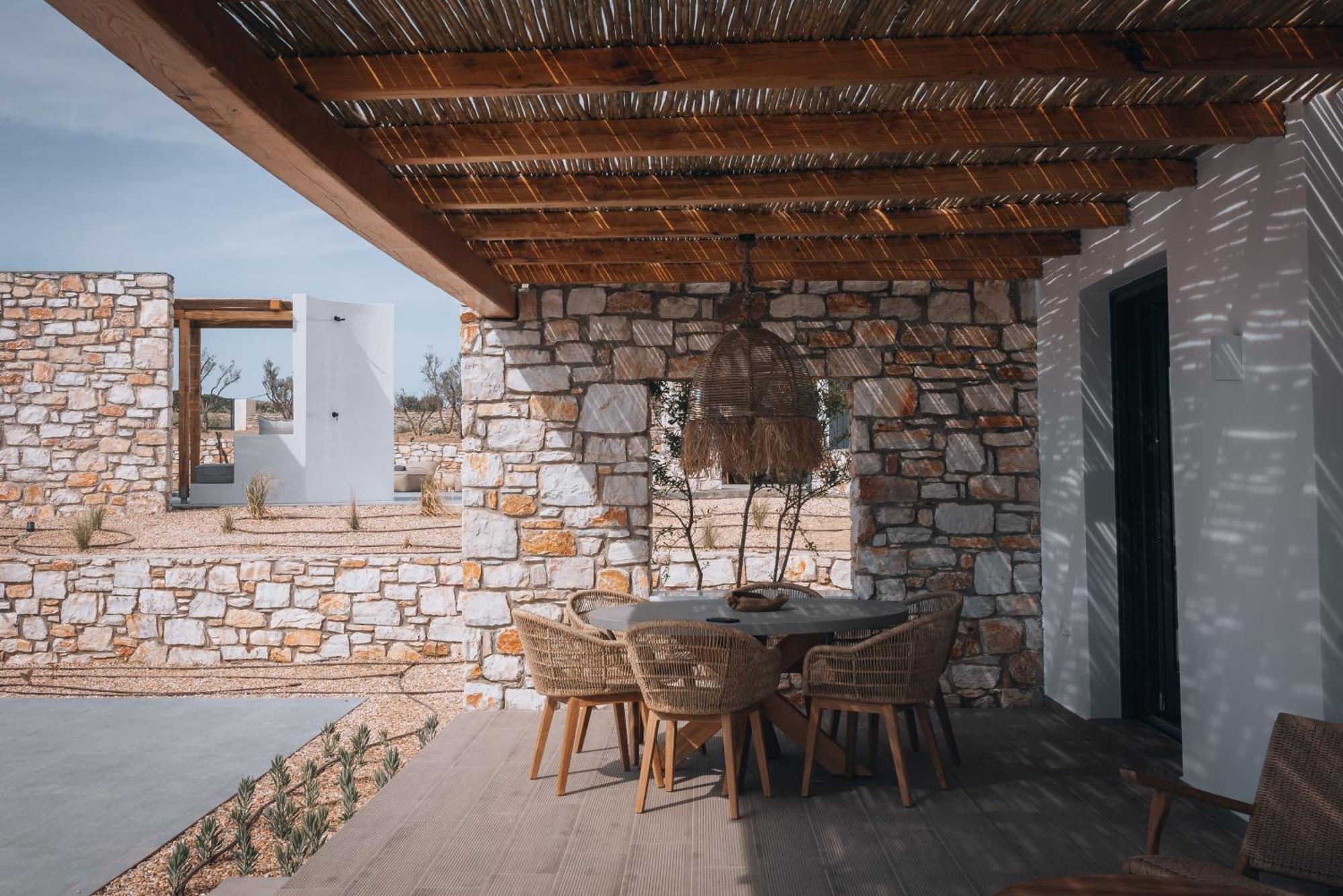 Kosmitis Suites & Villas Naoussa Zimmer foto